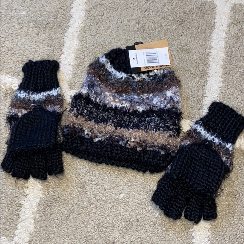 Steve Madden toboggan and gloves
